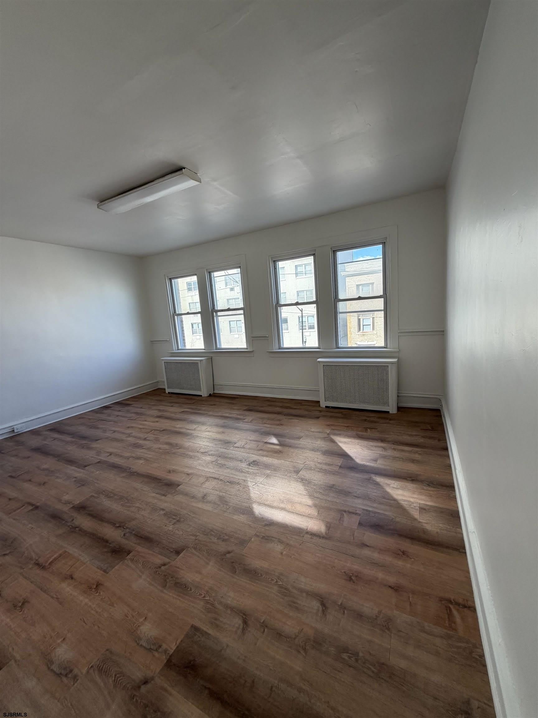3812 Ventnor Ave – photo 4