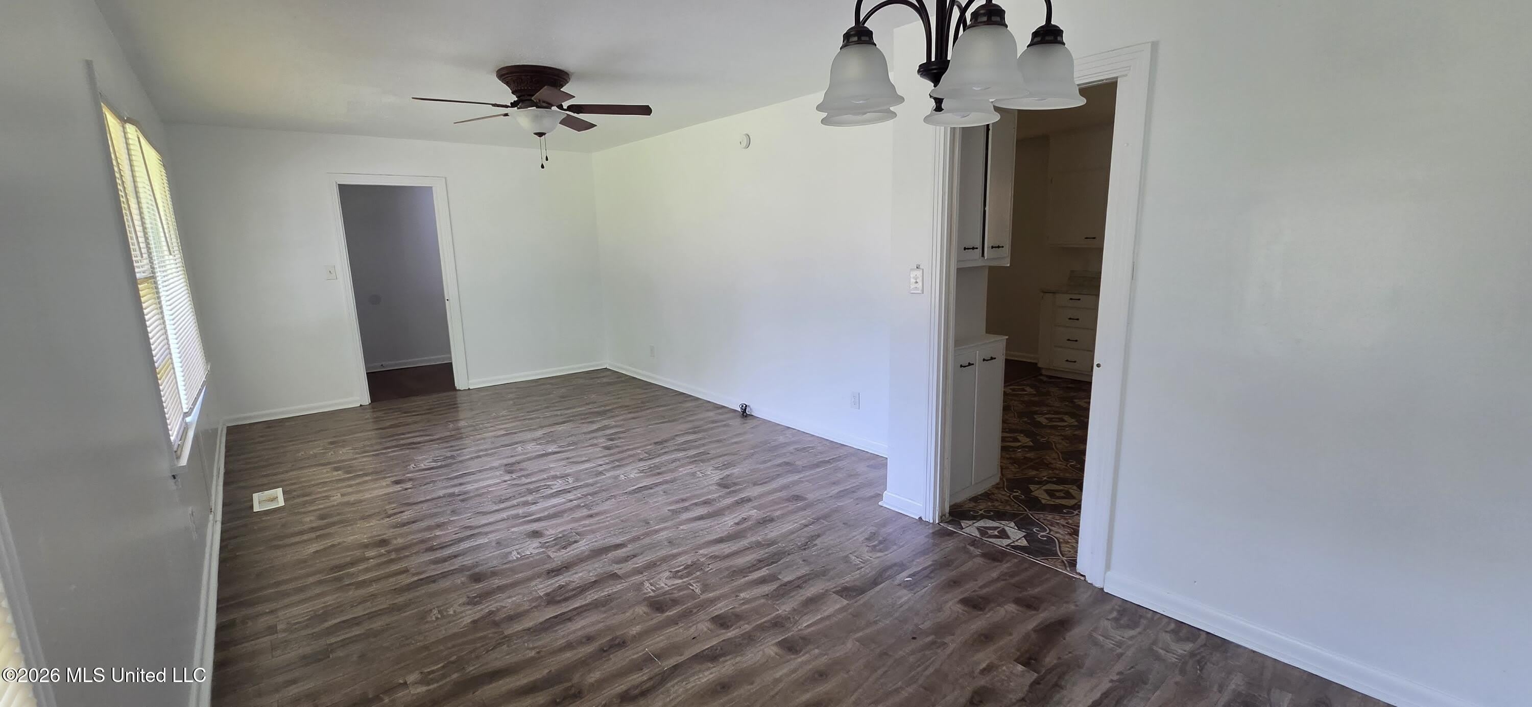 3111 Revere Street – photo 5