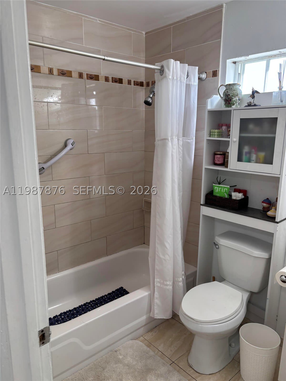 2050 NE 140th St – photo 3