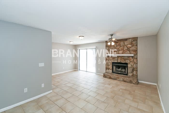 11251 Windtree Drive East – photo 5