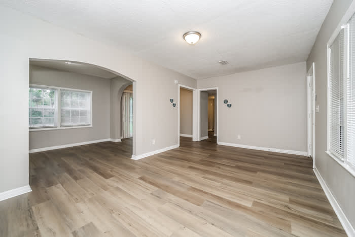 4859 Riverdale Road – photo 5