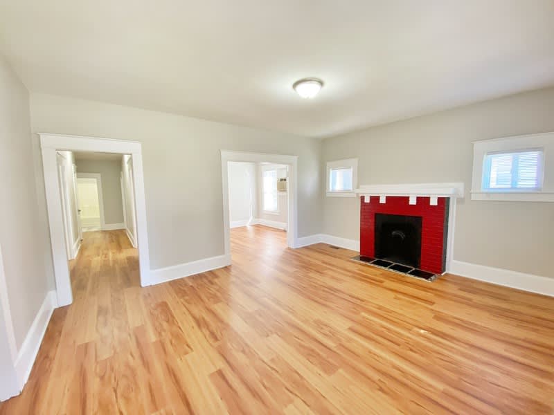 805 Douglas Street – photo 2