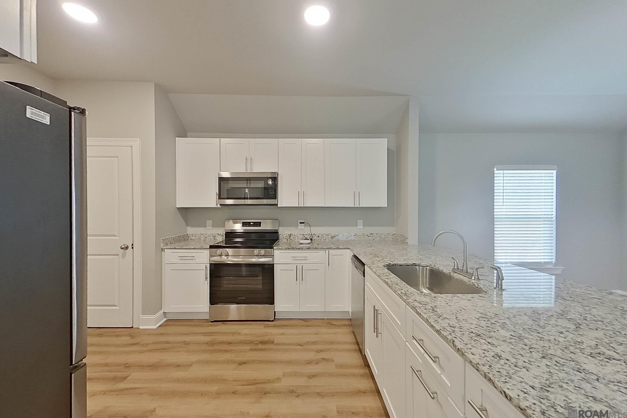 22850 Monterey Ave – photo 5
