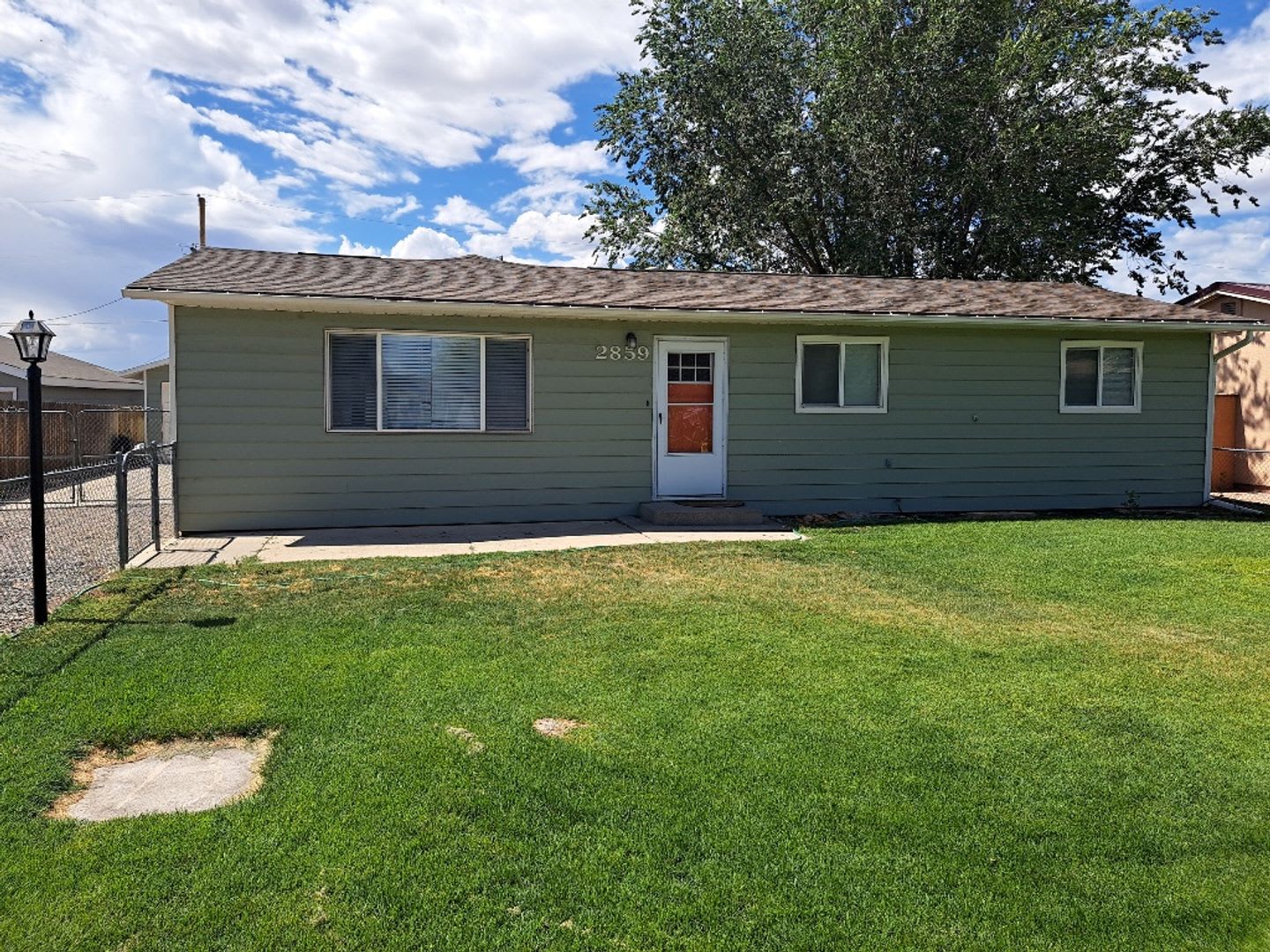 3 Bedroom 2 Bathroom Ranch Level Home – photo 1