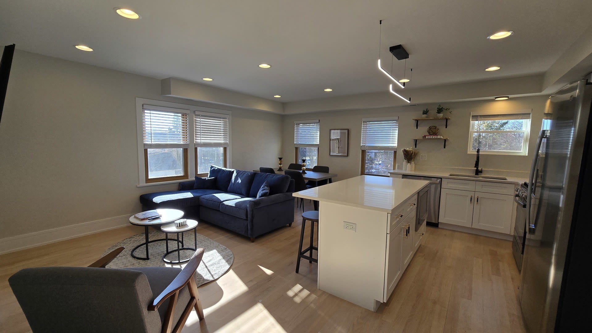 4000 Forest Avenue – photo 2