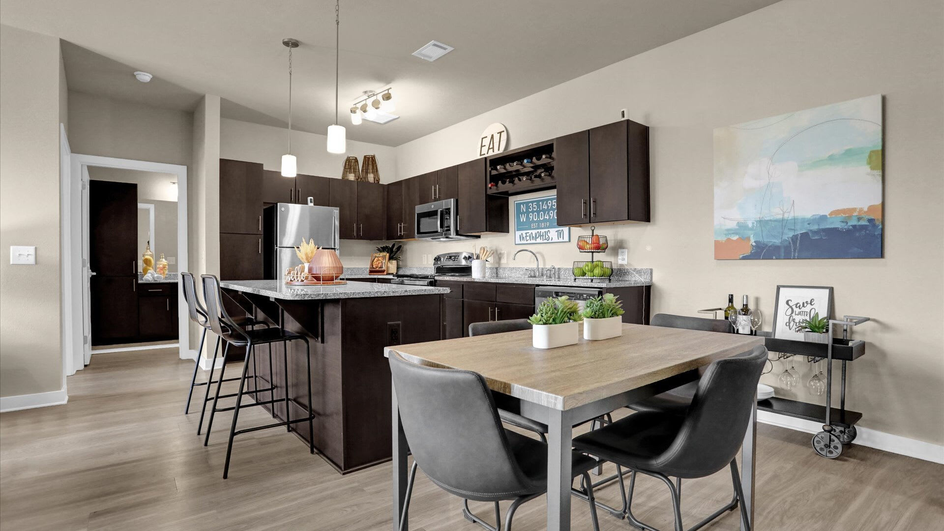 1440 Whitney 1 – photo 5