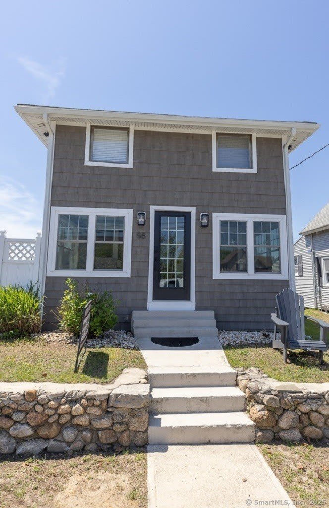 55 Swan Avenue – photo 2