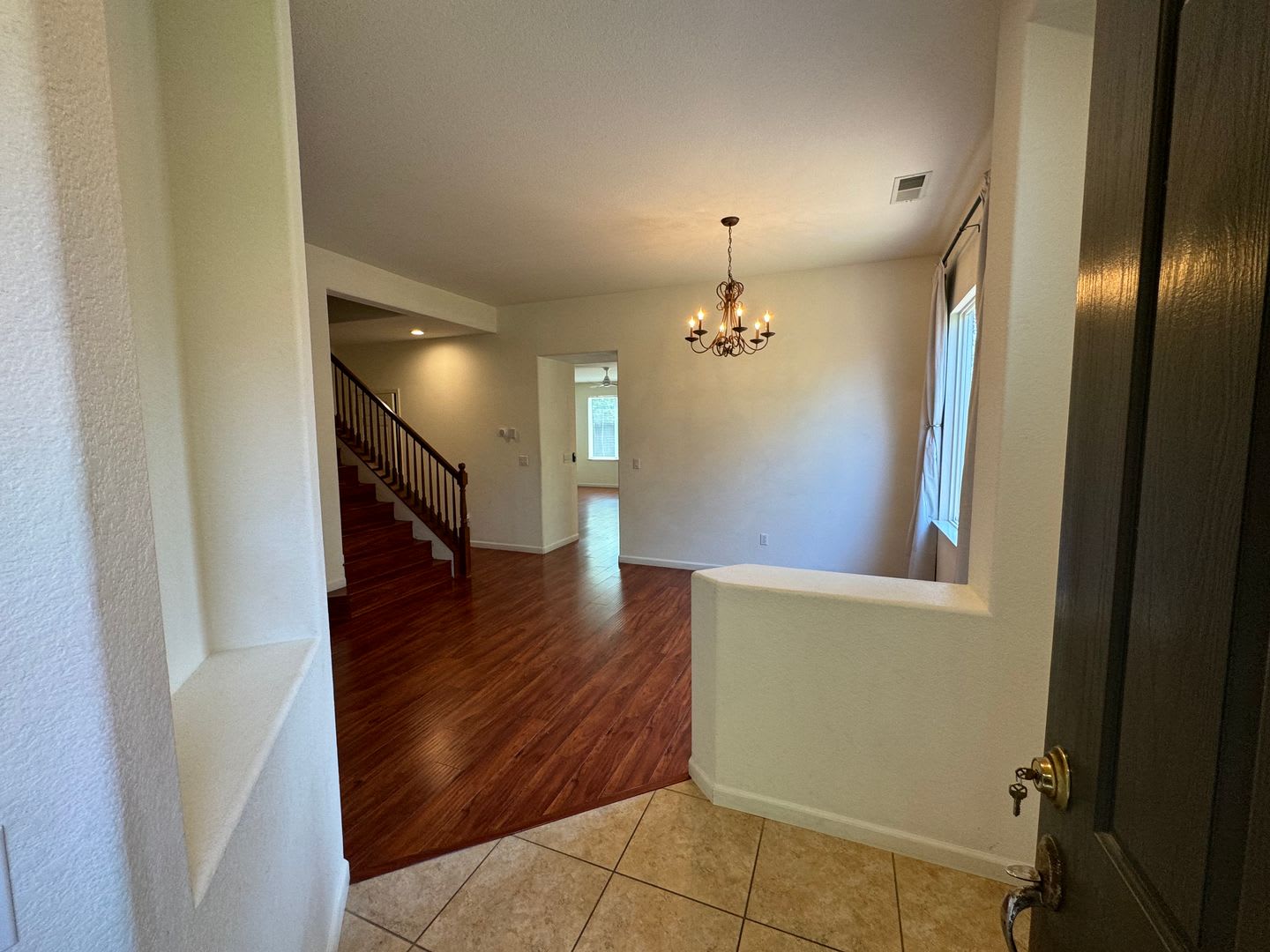 4 bedroom – photo 2