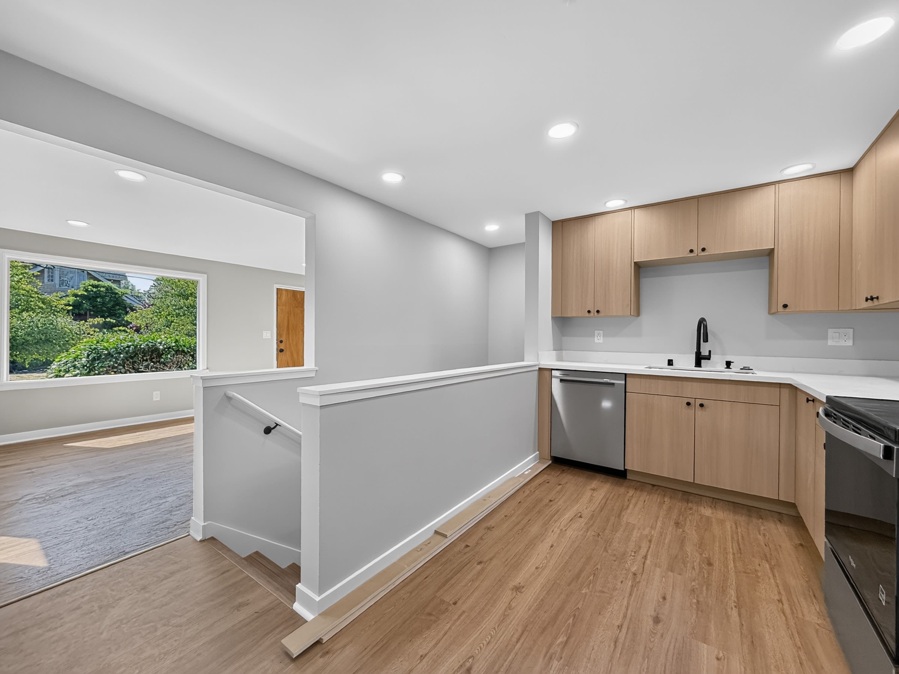 7924 13th Avenue Southwest – photo 3