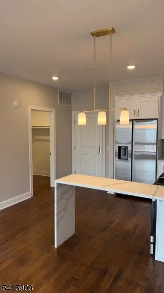 587 River St – photo 3