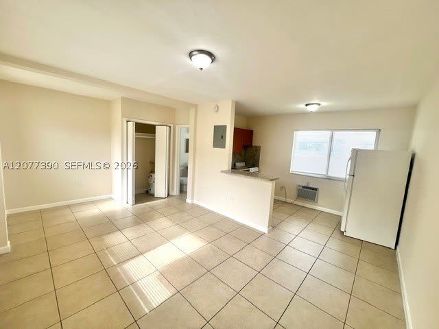 688 NE 85th St – photo 4