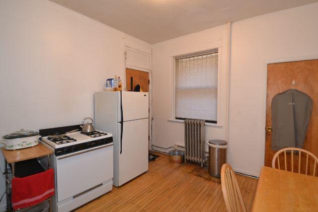921 Waveland – photo 4
