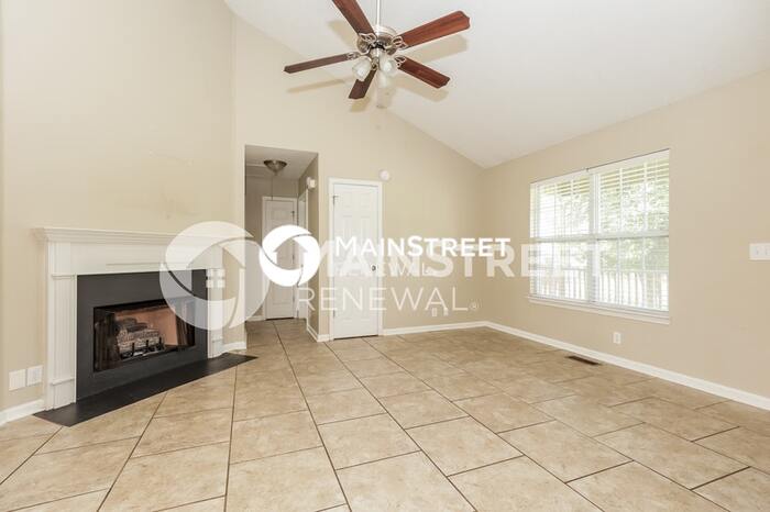 728 Stone Hedge Drive – photo 4