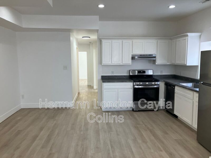 5832-5834 Etzel Avenue – photo 2