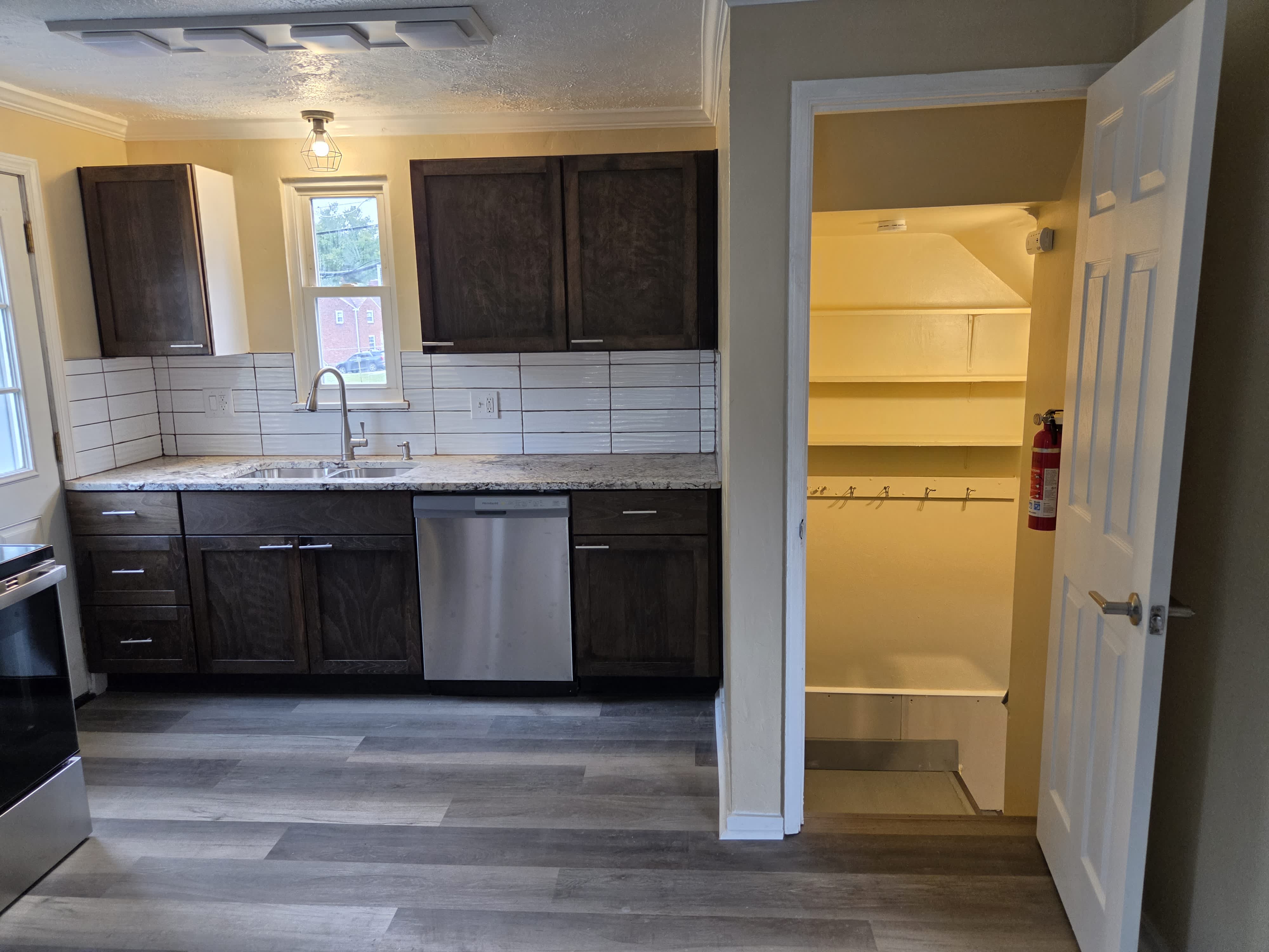5272 Fieldcrest Drive – photo 2