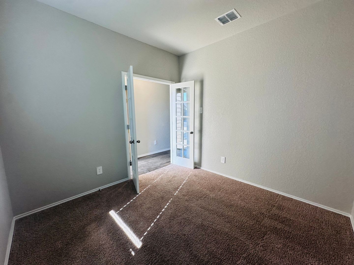 1 Story 3 Bedroom 2 Bathrooms Home In Horizon Point In Converse Tx – photo 3
