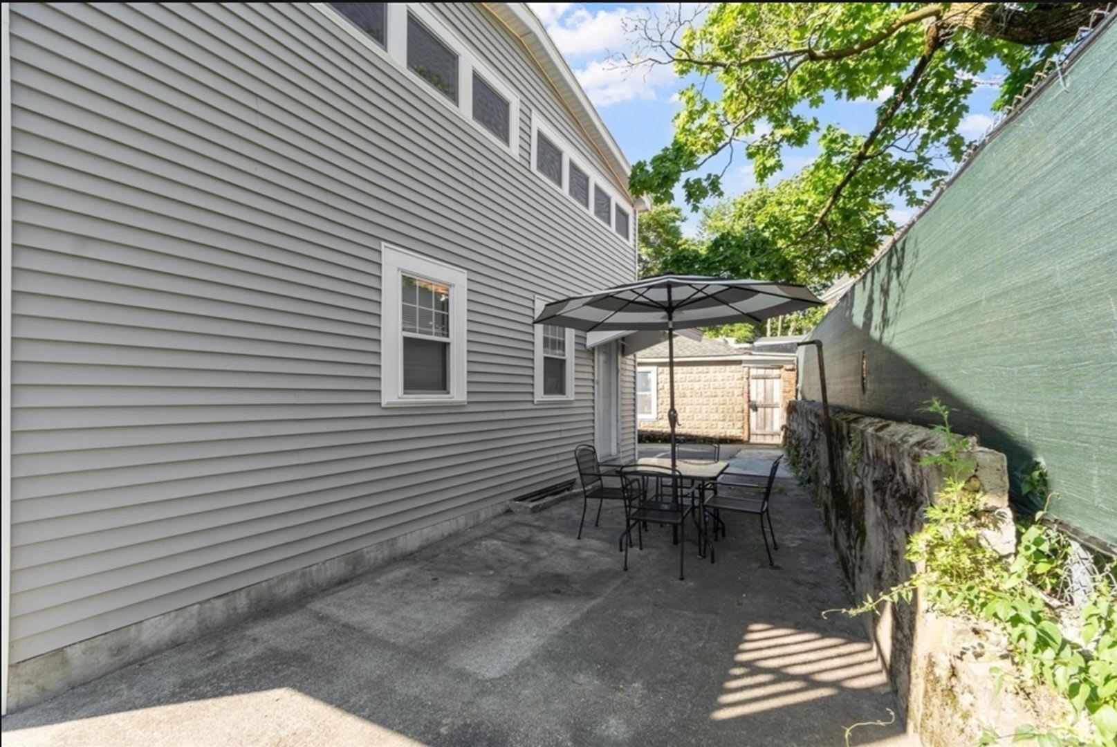 Spacious 3 Br 1 Bath In Dedham – photo 3