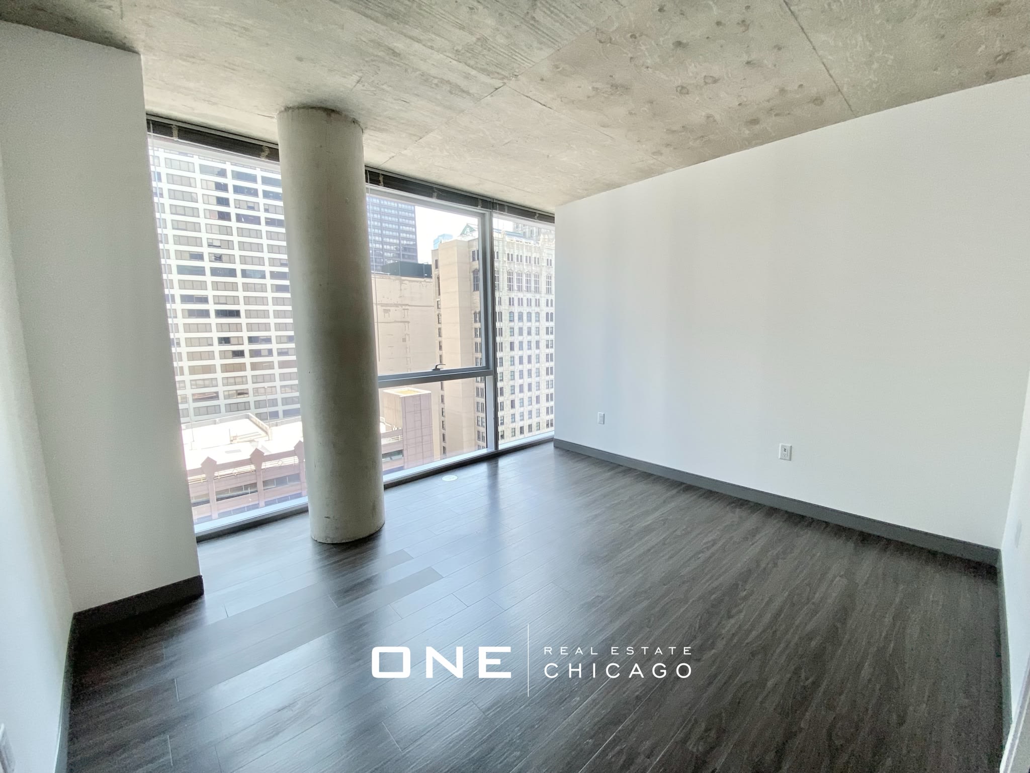 200 N Wells St – photo 4