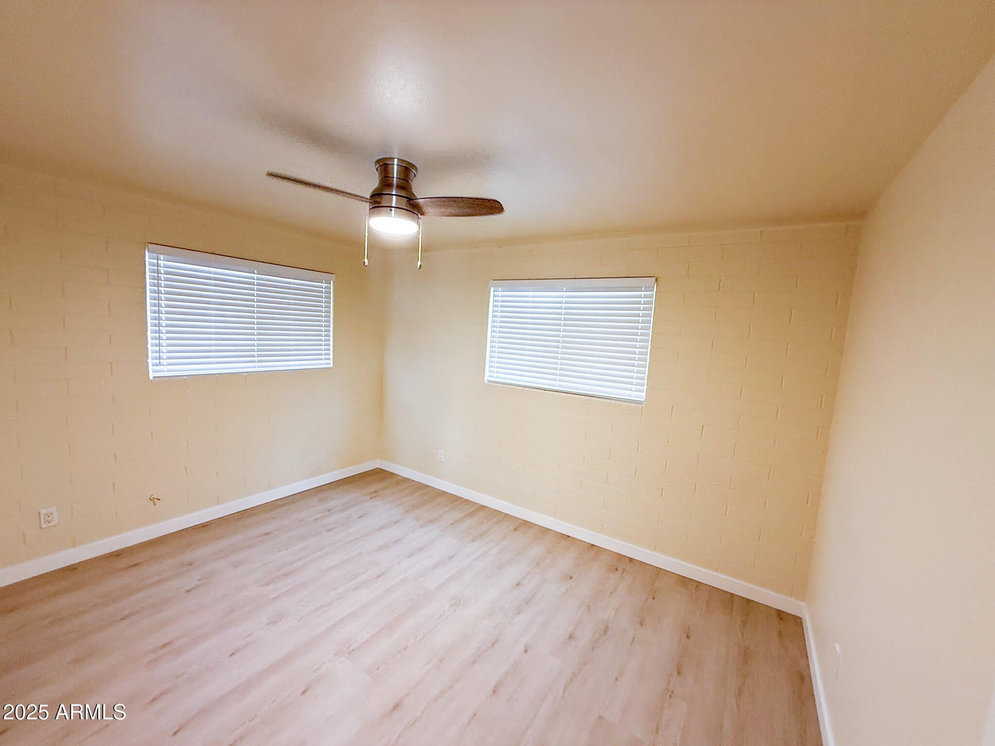 1312 W 5th Street – photo 3