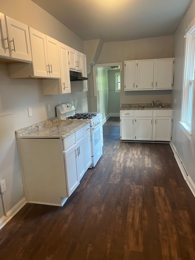Cute 3Bed 1 Bath Old City Lancaster Home – photo 3