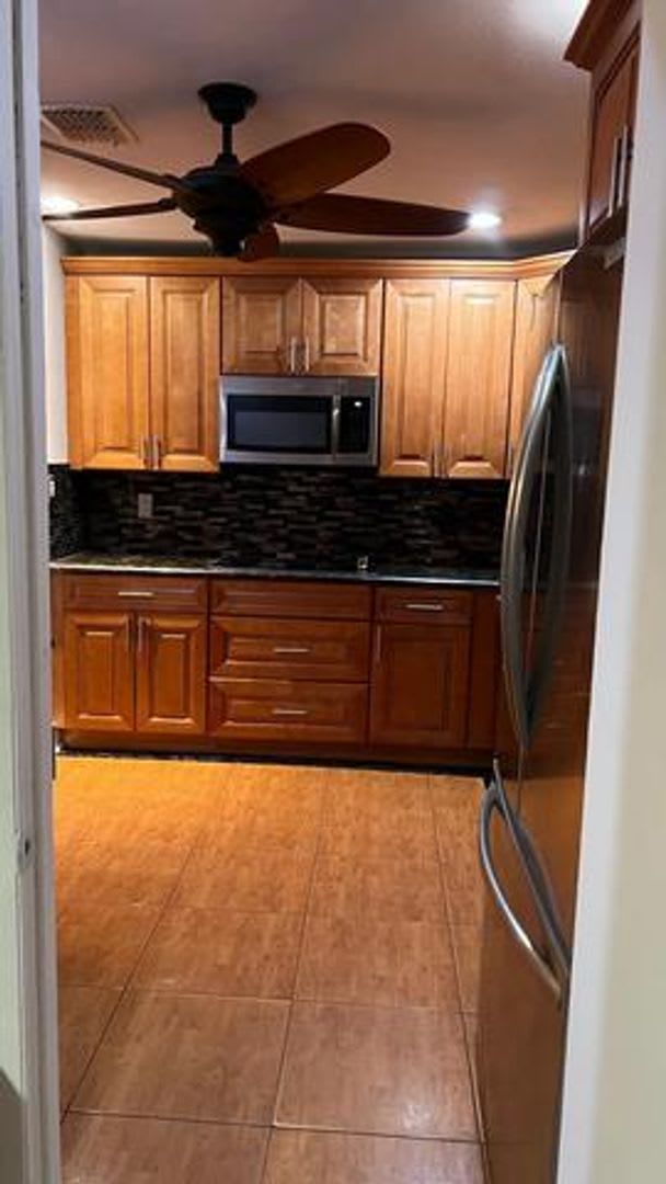 379 Sw 34Th Terrace Deerfield Beach Fl 33442 2369 – photo 2