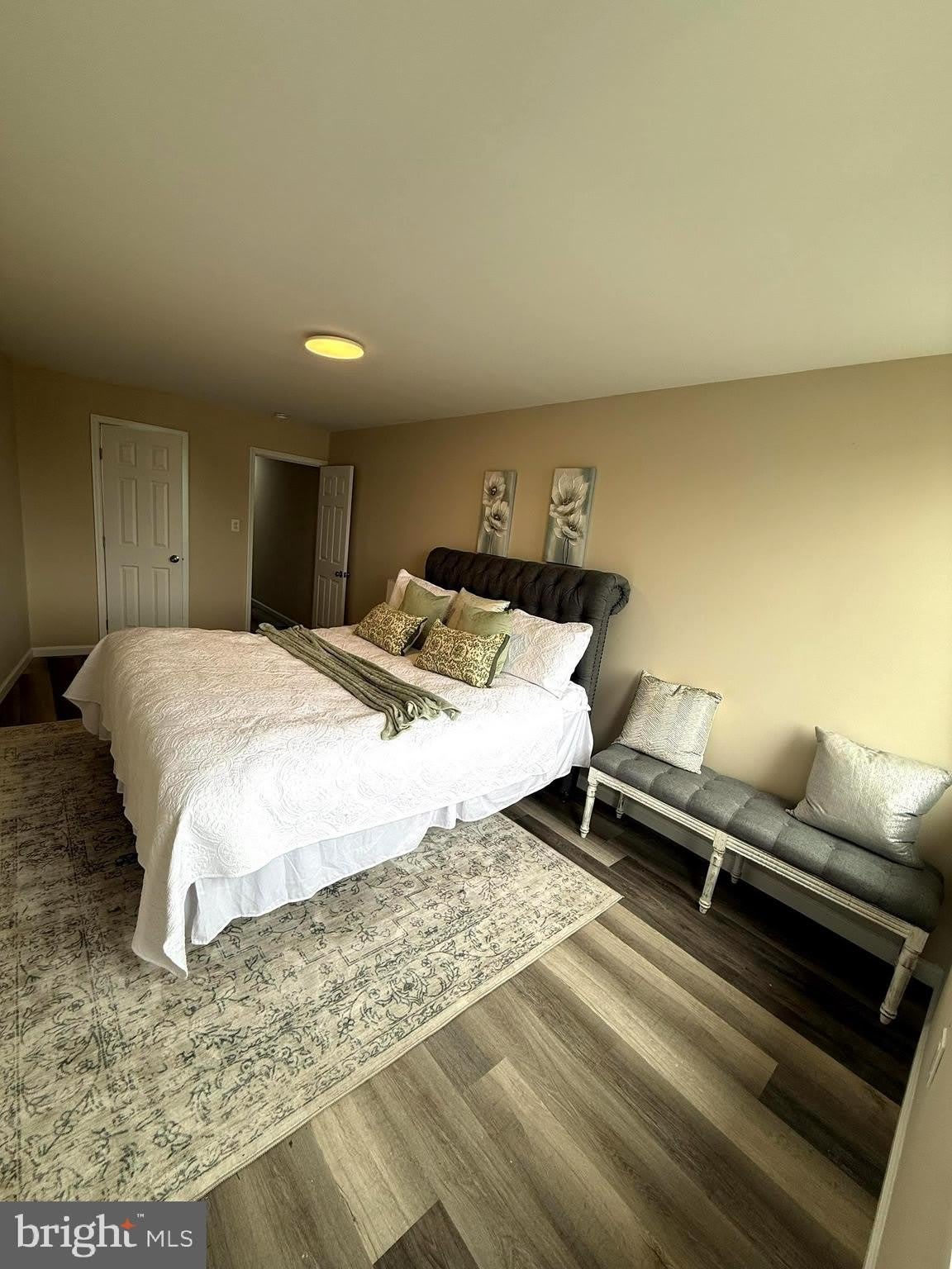 1026 E North Avenue – photo 5