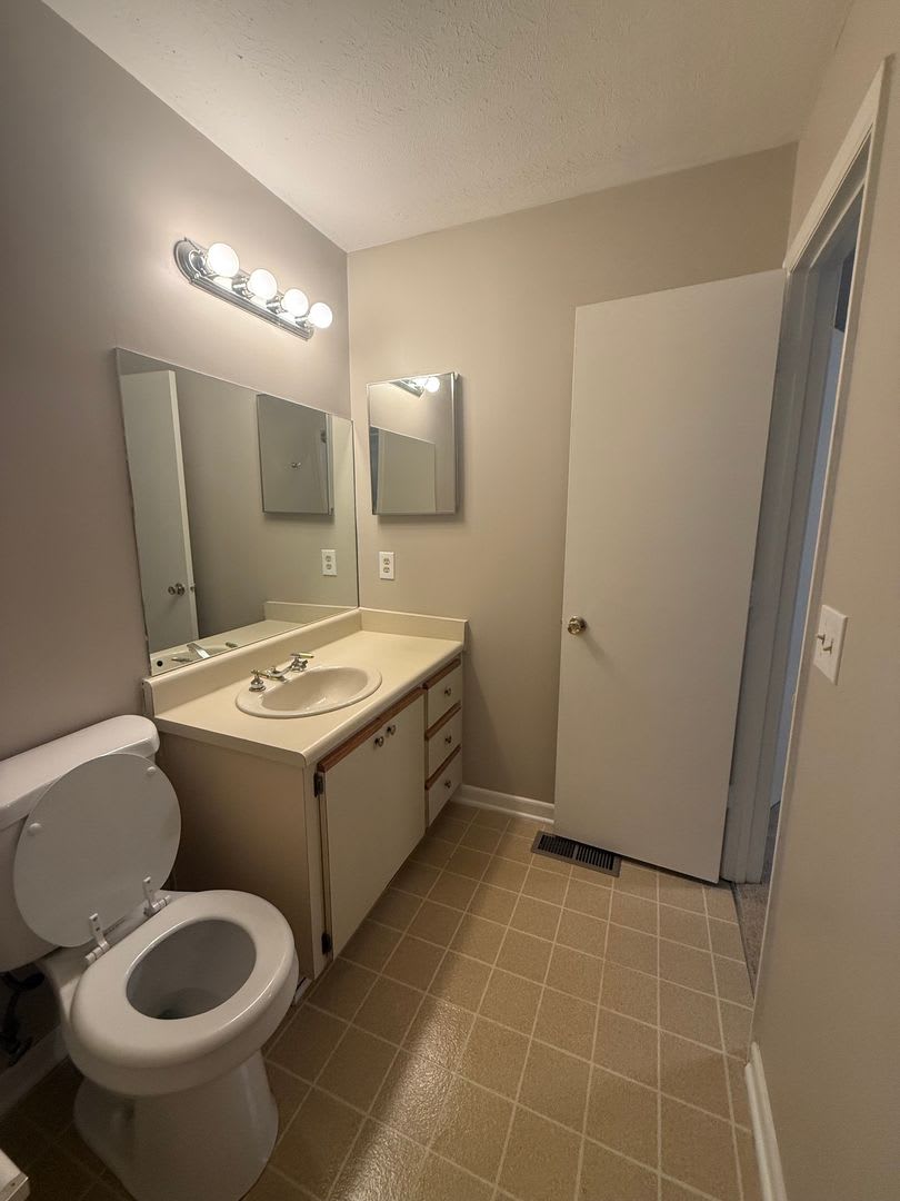 Single Family Home – photo 4