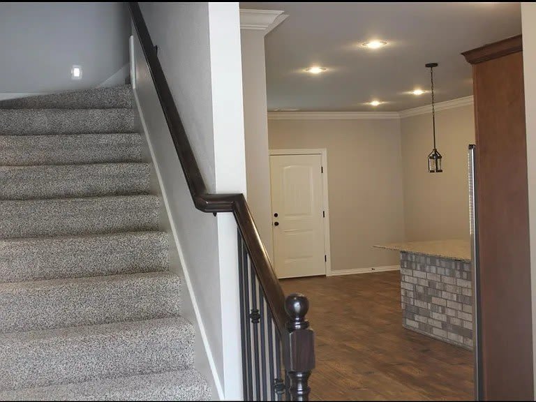 194 Old Farmington Road – photo 2