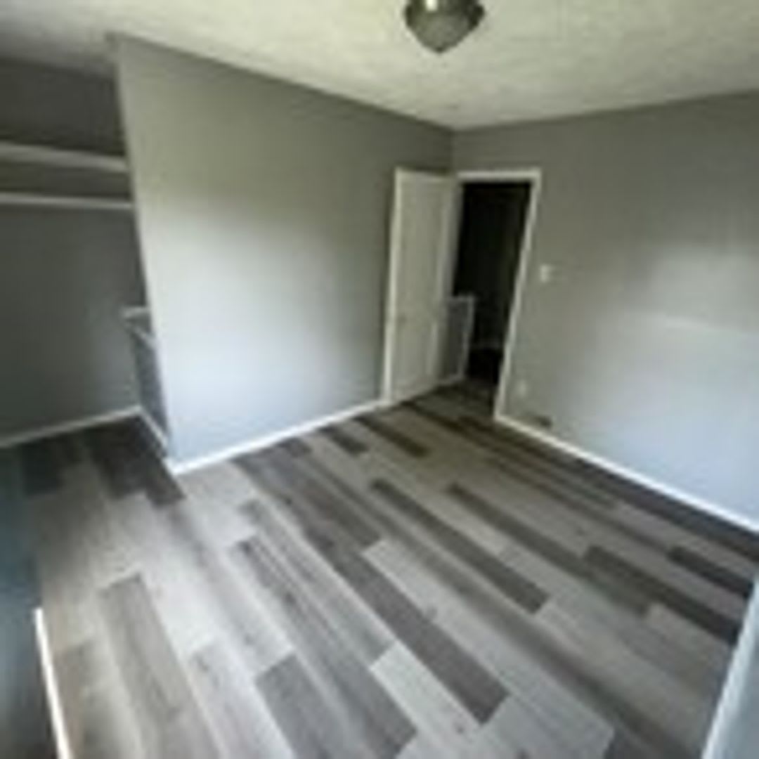 912 N Central Dr – photo 3