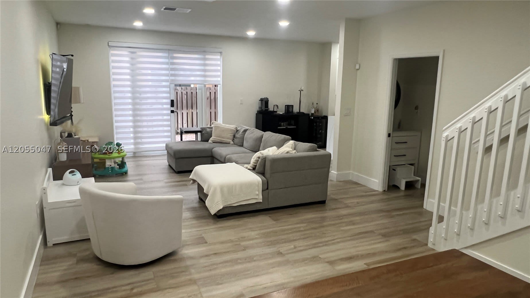 13540 NW 7th Ct – photo 3