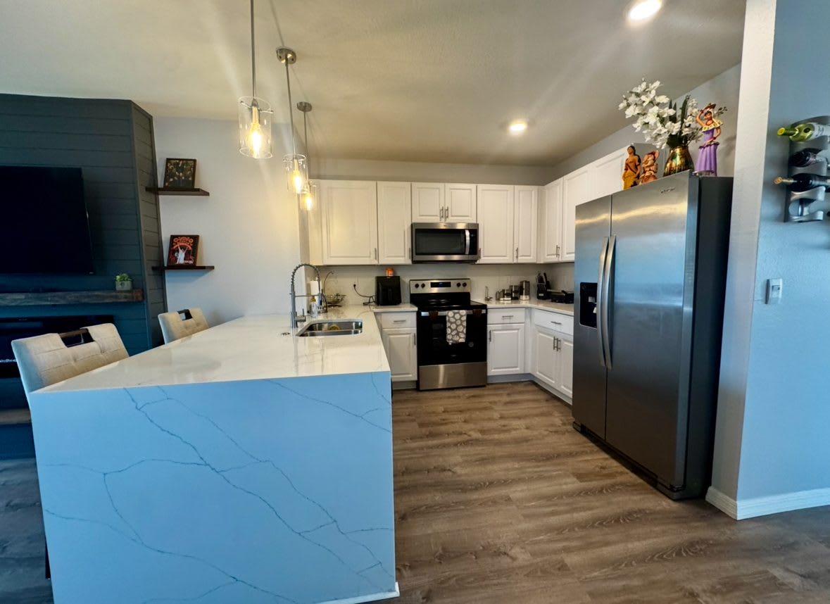 1567 Barberry Dr – photo 2