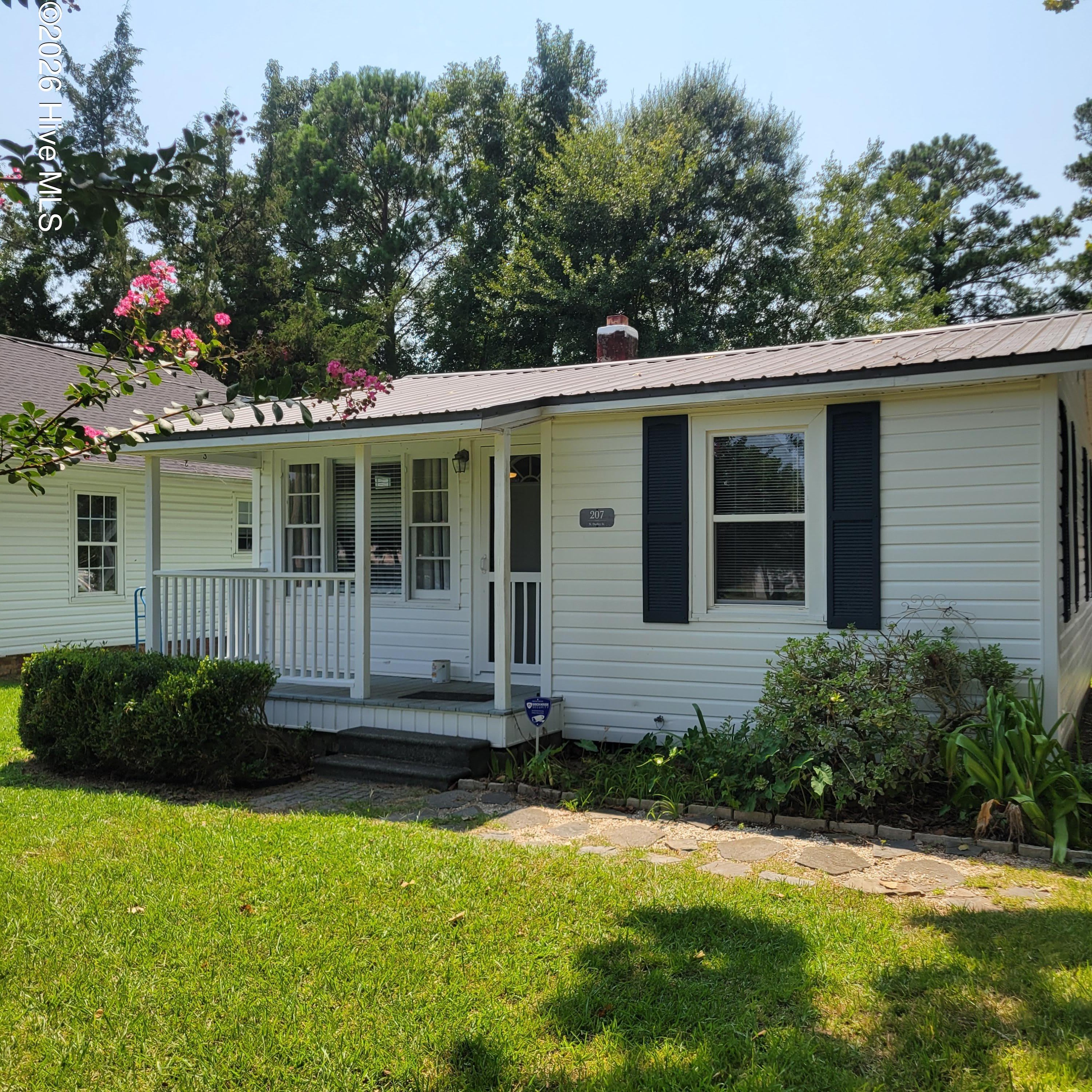 207 N Dudley Street – photo 1