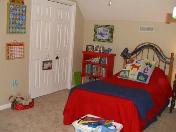 Lovely Four Bedroom Home – photo 5
