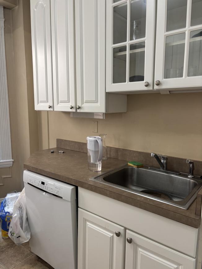 8 Garrison St. – photo 3