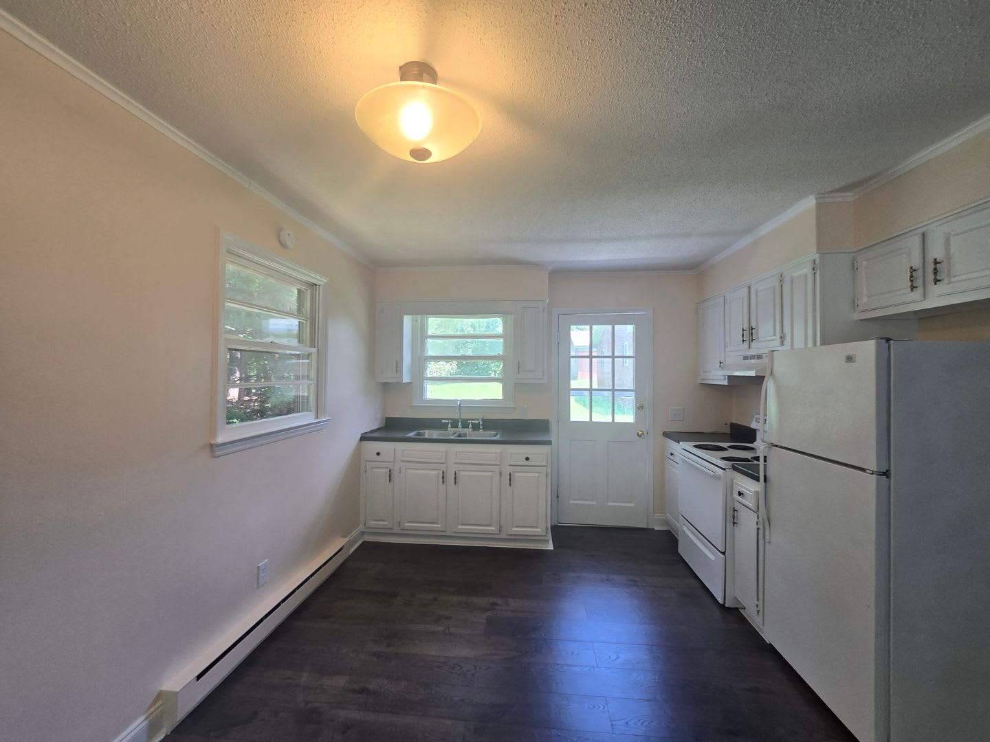 1031 Pegram Ave, Apt B – photo 2