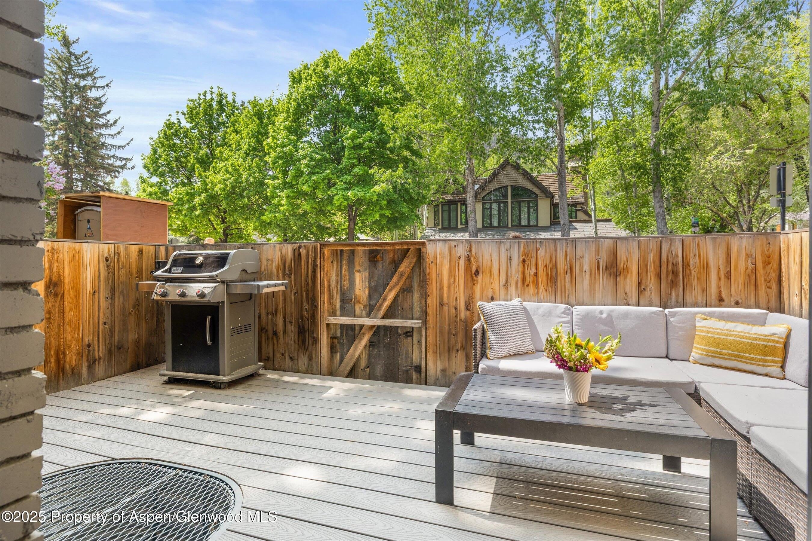 250 S Original Street – photo 4