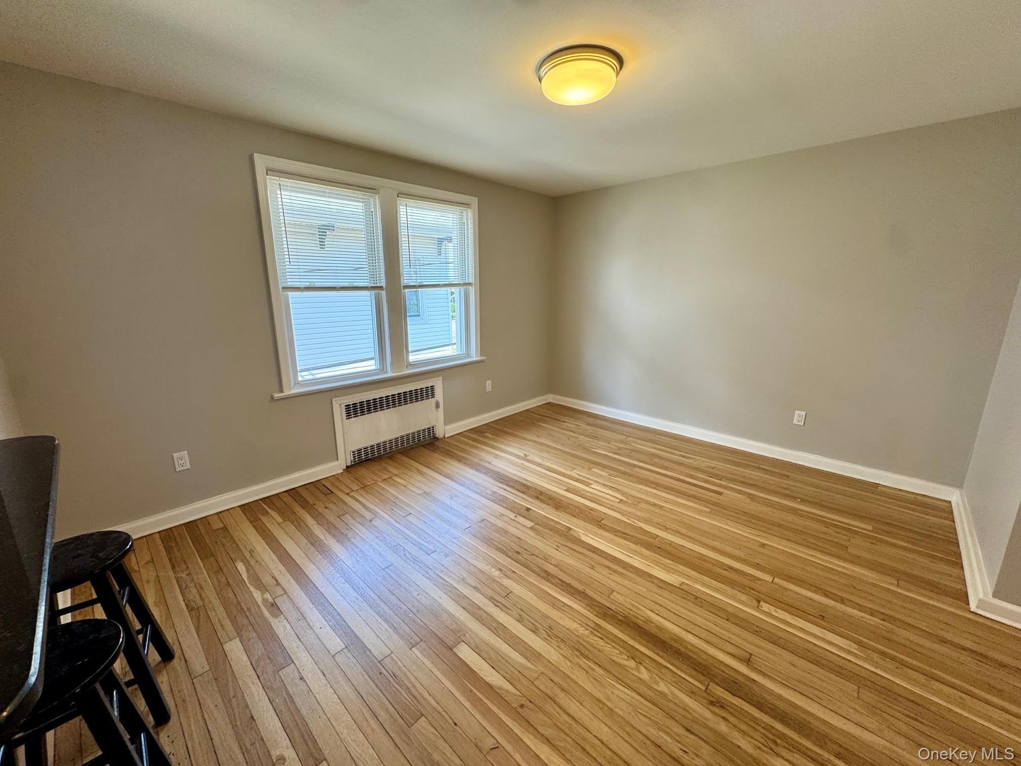 507 Laurelton Boulevard – photo 5