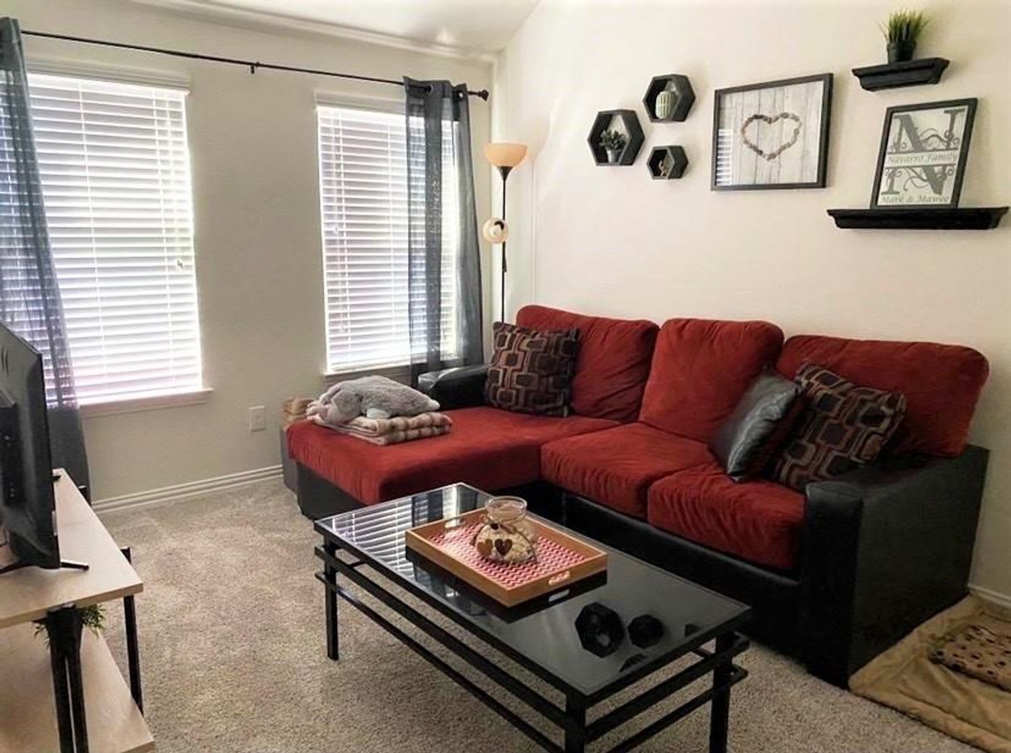 3 Bedroom with Flex Space Available NOW – photo 4
