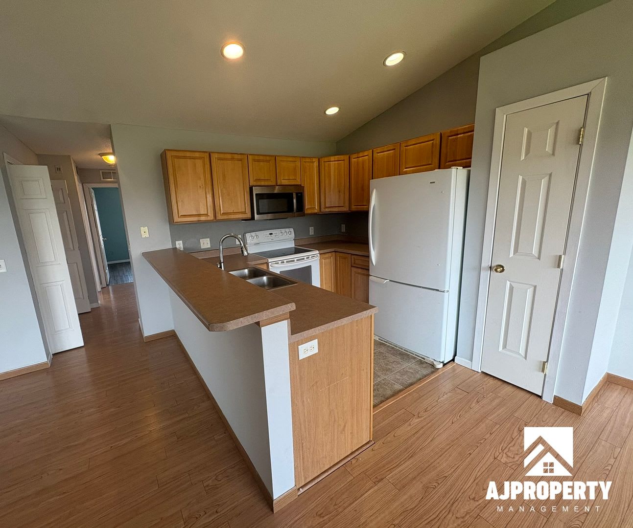 7107 W. 56th St. Sioux Falls, SD 57106 – photo 1