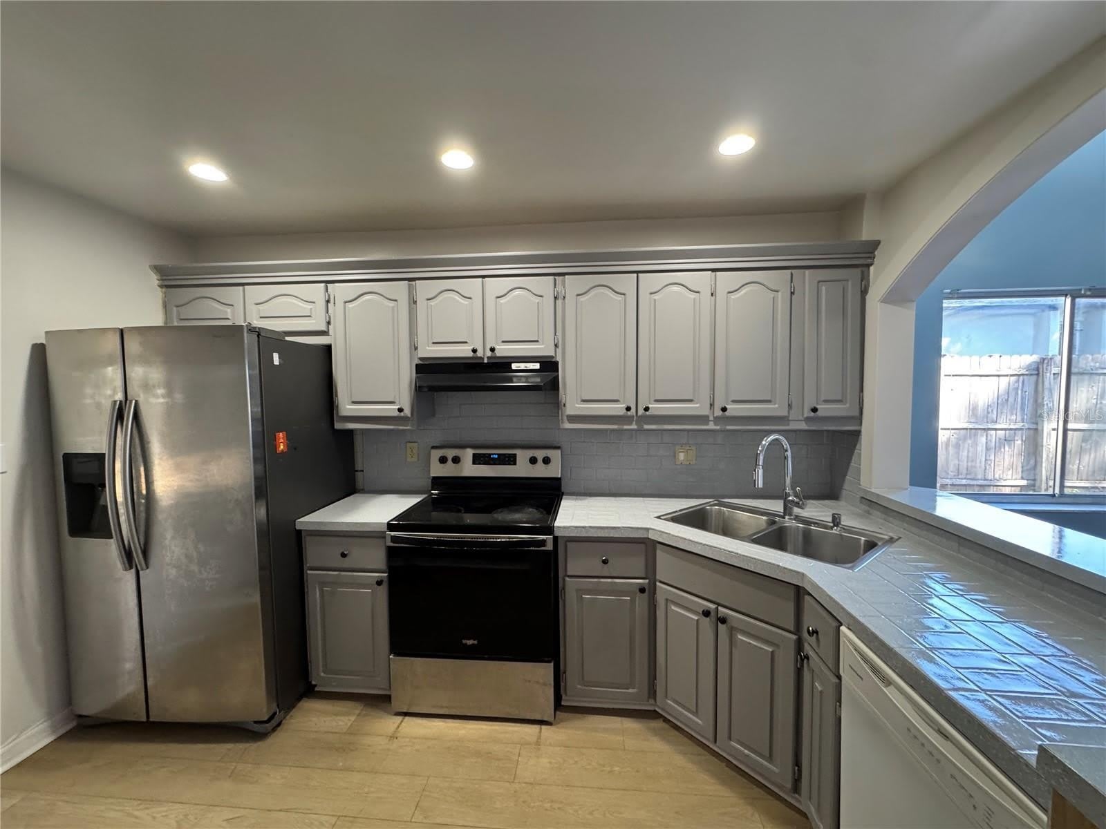 7237 HARBOR HEIGHTS Circle – photo 5