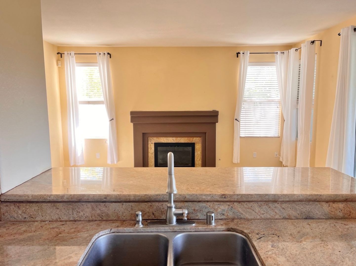 Four Bedroom 2.5 Bath House in Poway School District – photo 3