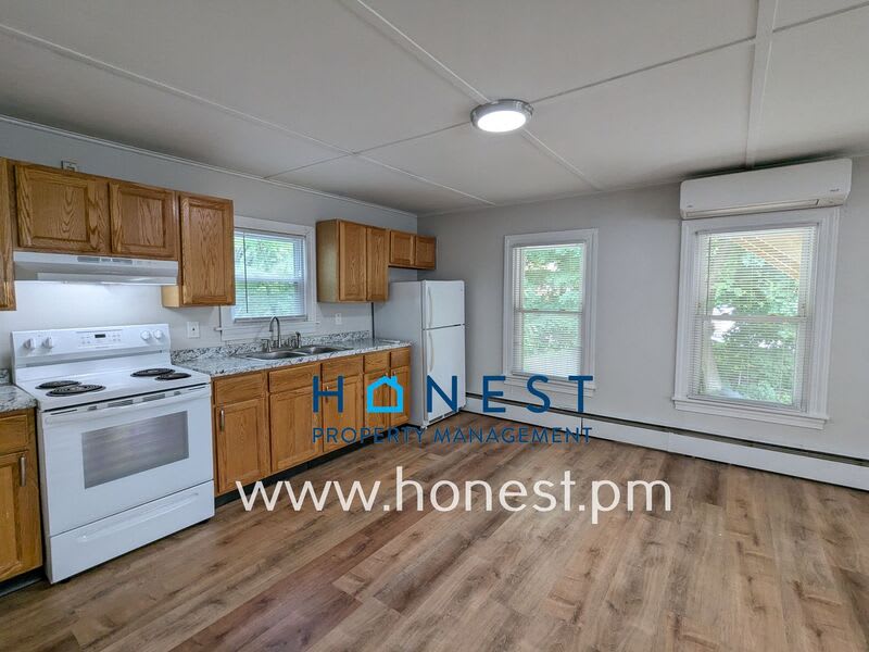 110 Silver Street – photo 5