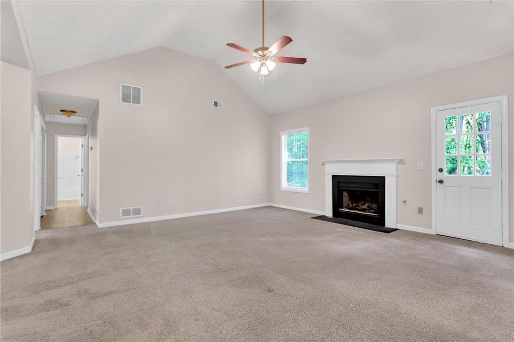 878 Grindstone Drive SW – photo 5