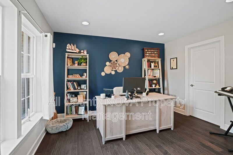 2910 Pinebrook – photo 4
