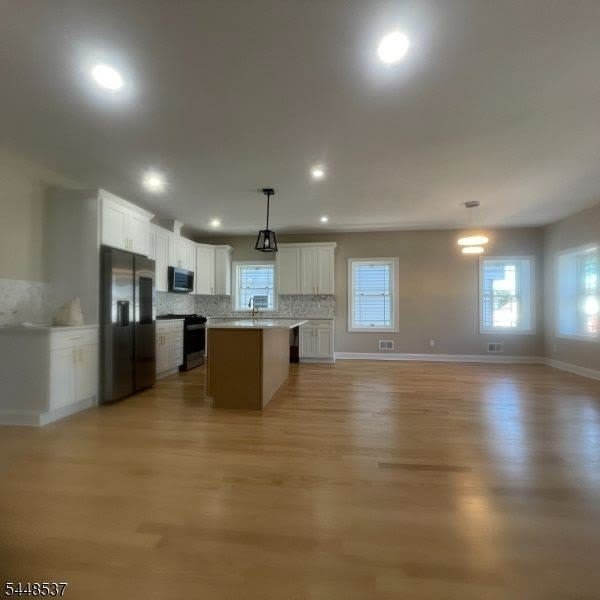 1297 Avy St – photo 3