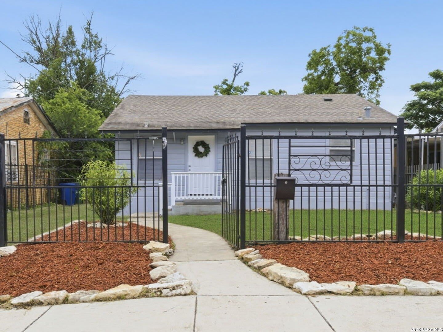 2014 Hays St – photo 1