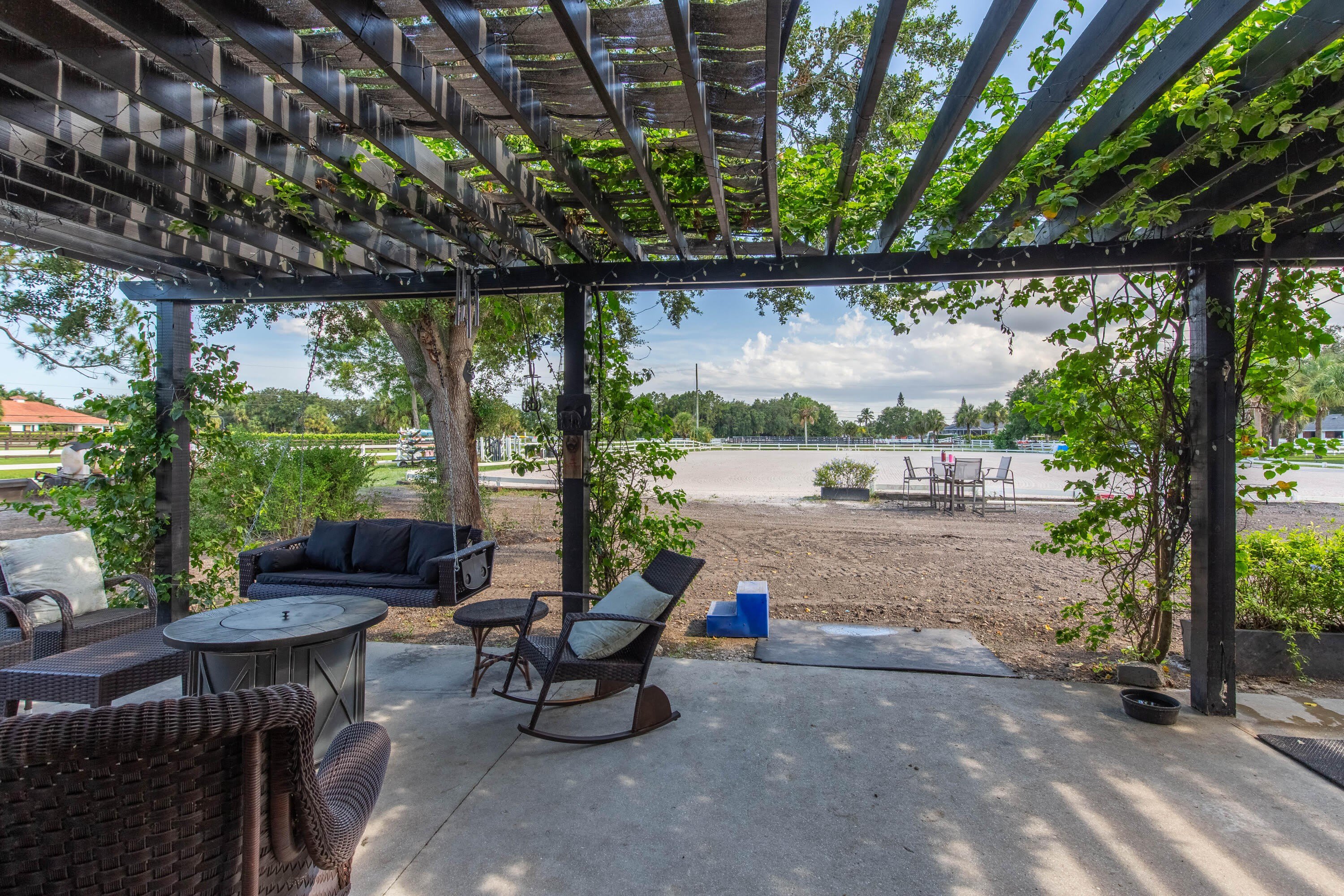 844 Arabian Drive – photo 4