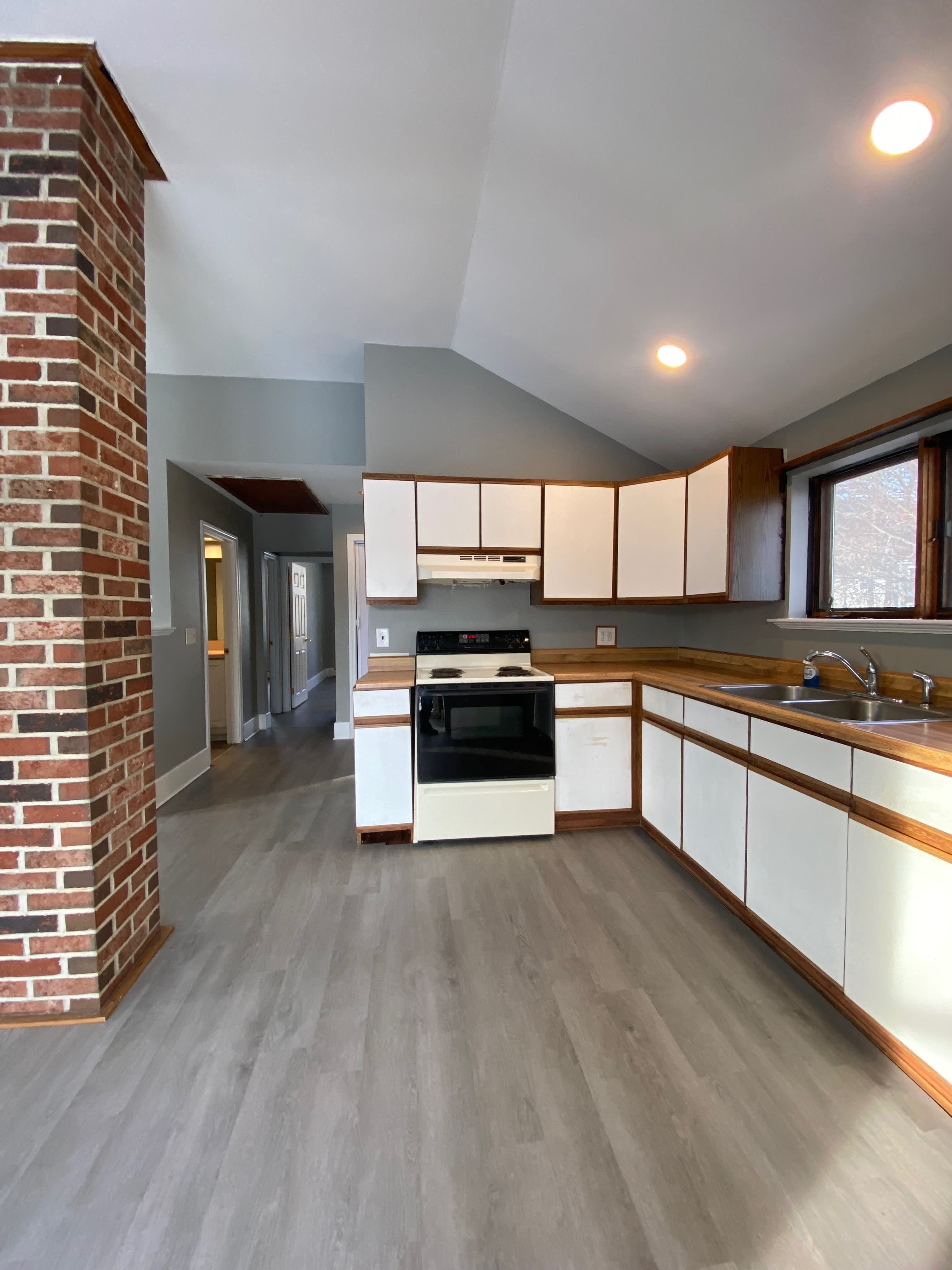 187 Main Street – photo 4