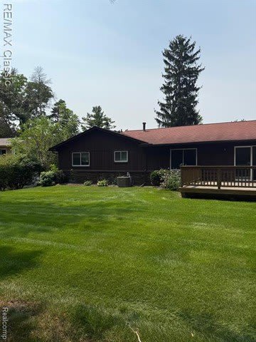 5050 Winewood Lane – photo 4