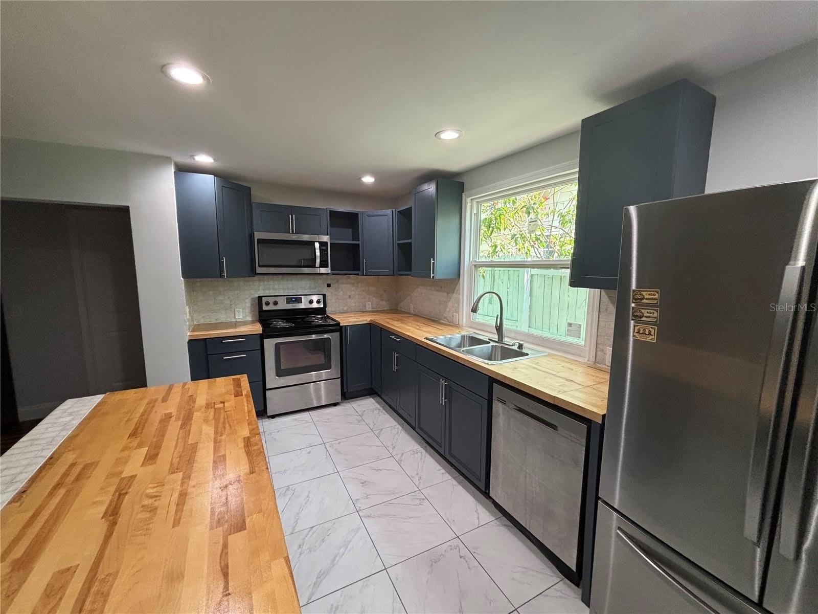 1319 S Michigan Avenue – photo 2